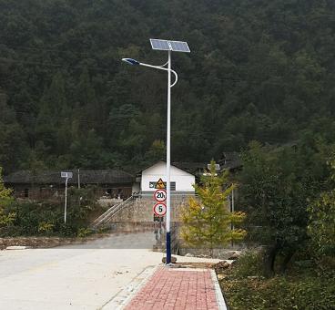 控制器在太陽能路燈系統(tǒng)中的作用用途